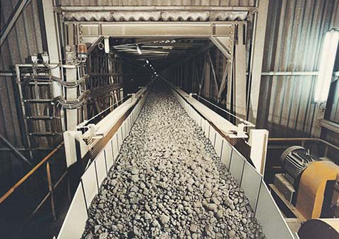 nganh-san-xuat-xi-mang-voi-va-thach-cao