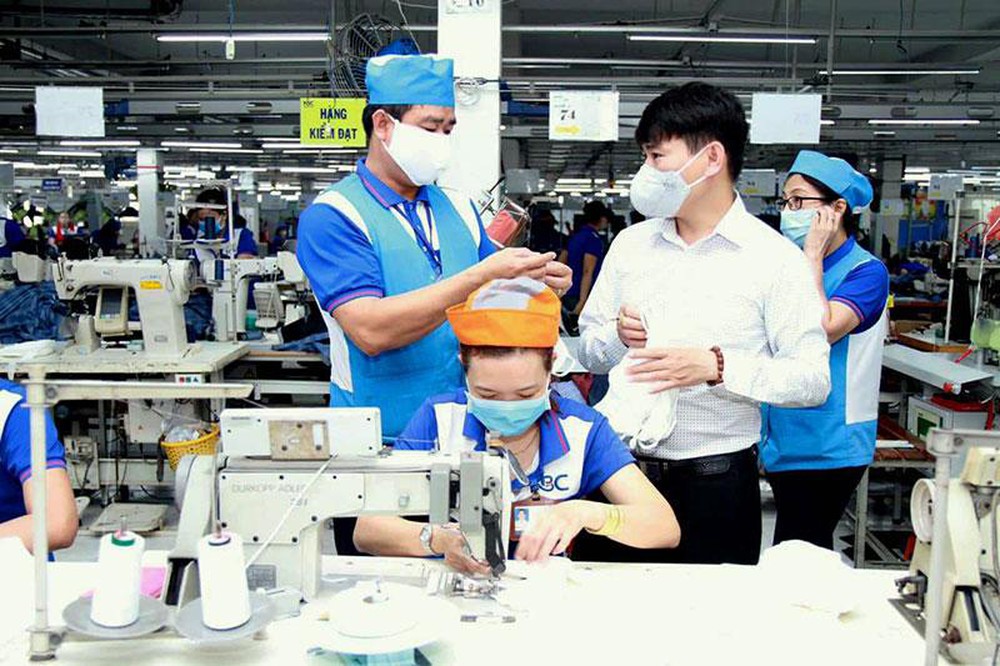 san-xuat-vai-det-kim-vai