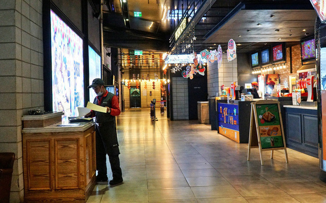 nganh-hoat-dong-chieu-phim